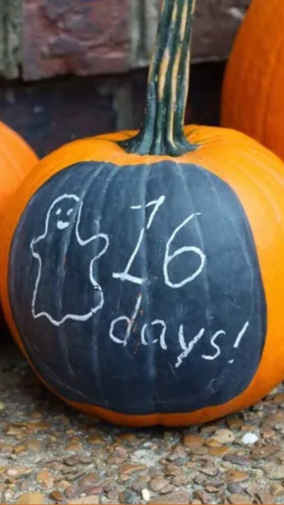 20 No-Carve Pumpkin Ideas That Will Save Your Sanity This Halloween! 12 20 No-Carve Pumpkin Ideas That Will Save Your Sanity This Halloween! -