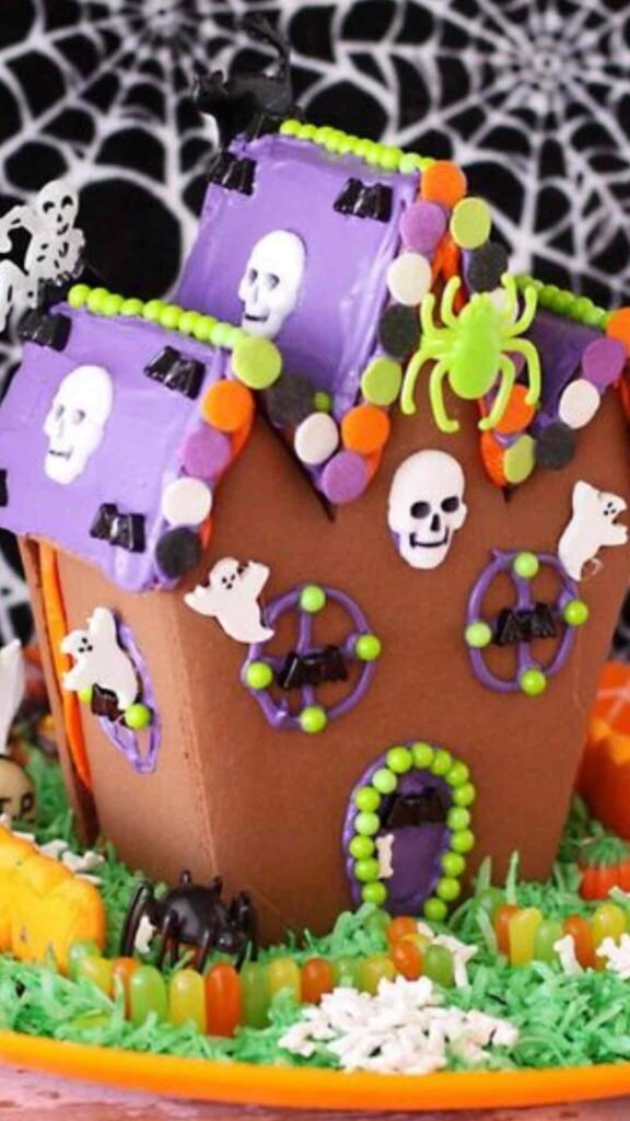 16 Magical Halloween Gingerbread House Ideas You’ll Want to Make Right Now 9 16 Magical Halloween Gingerbread House Ideas You’ll Want to Make Right Now -