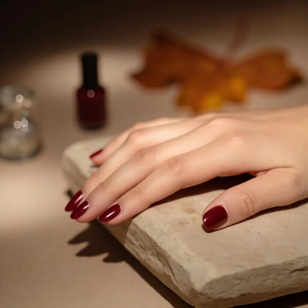 19 Minimalist Halloween Nails for a Modern & Chic Look 6 Blood drip h2 6 dot single