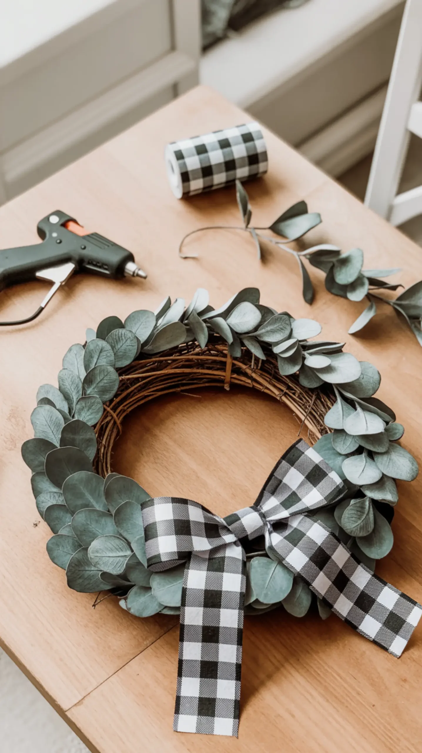 Check 15 buffalo splatter h2 wreath screen