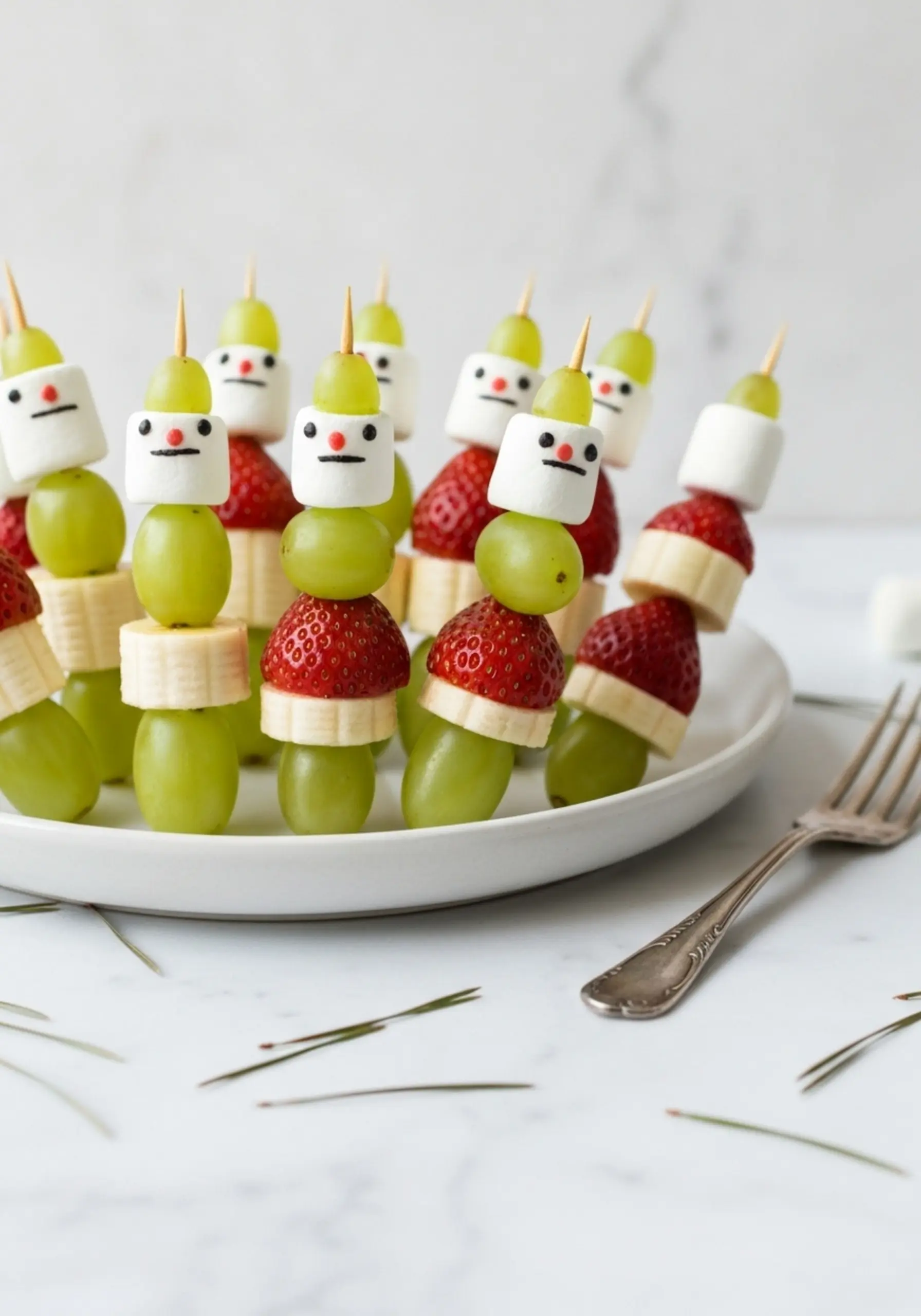 1 fruit h3 kabobs grinch