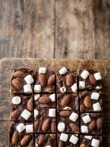 Smoked_Almond_Rocky_Road_Fudge_202605241734_kaveeshmommy_ -